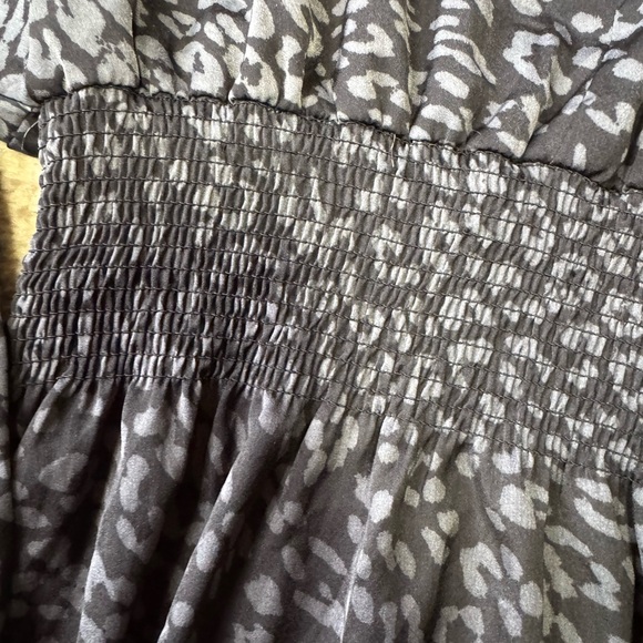 Elan Charcoal Long Sleeve lightweight Dress - size medium - Picture 7 of 16